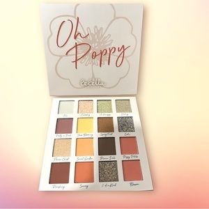 GlamUp with this Oh Poppy Palette